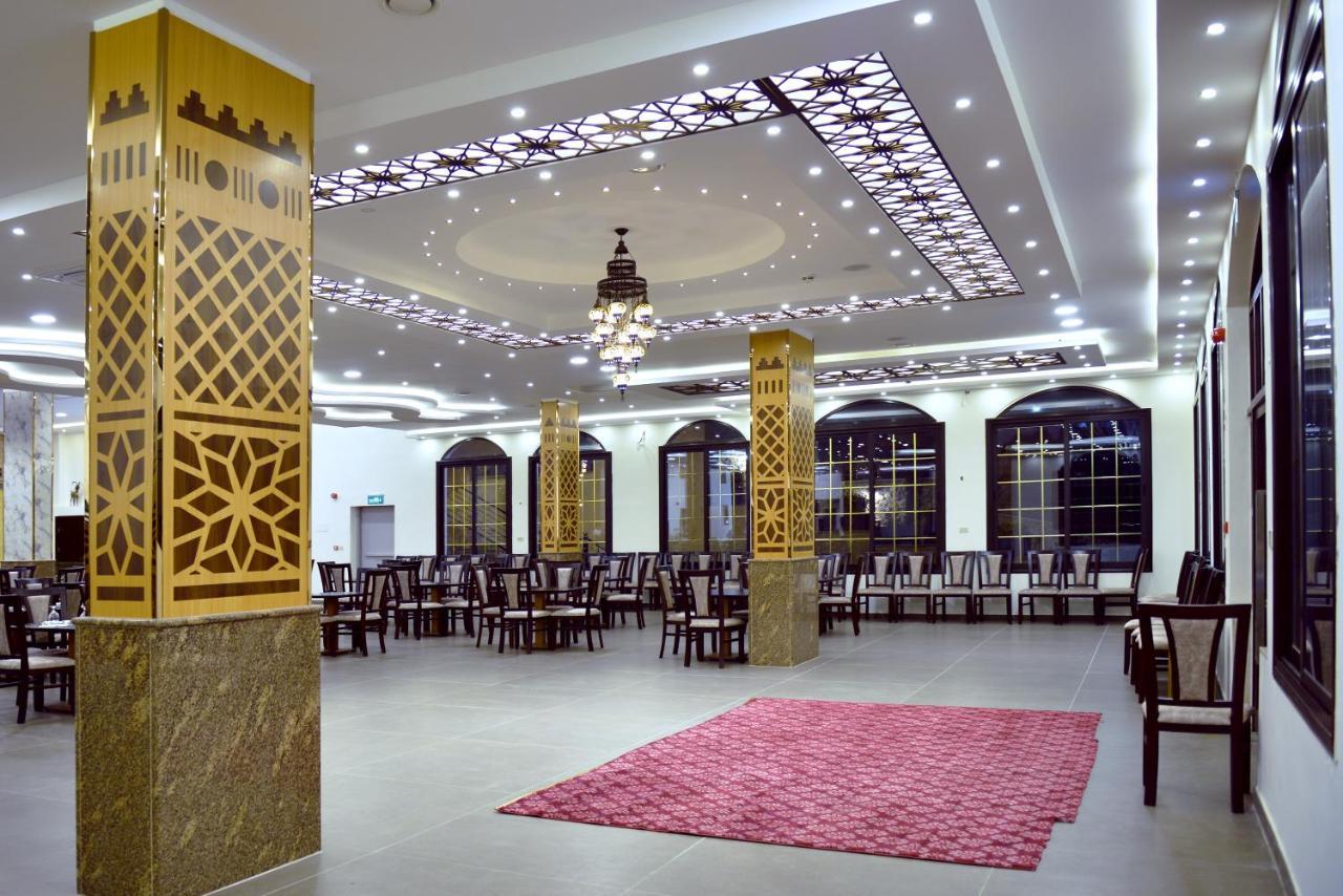 Petra Canyon Hotel Wadi Musa Exterior photo